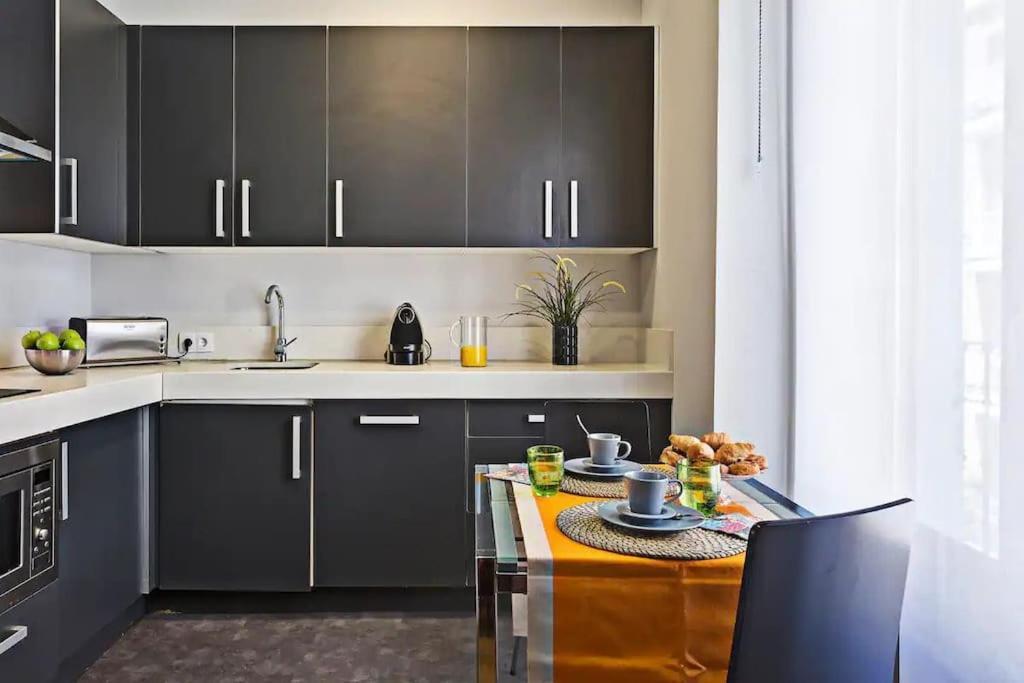 Spacious Luxury 1Br In Centro! S.An Madrid Eksteriør billede